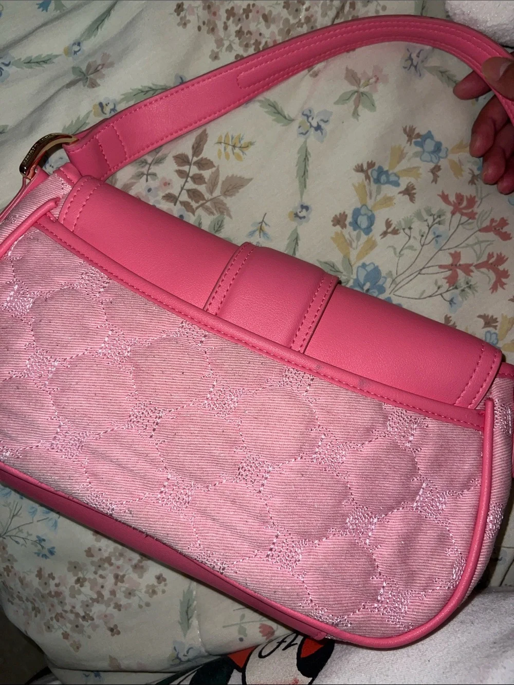 Juicy Couture eye catching
